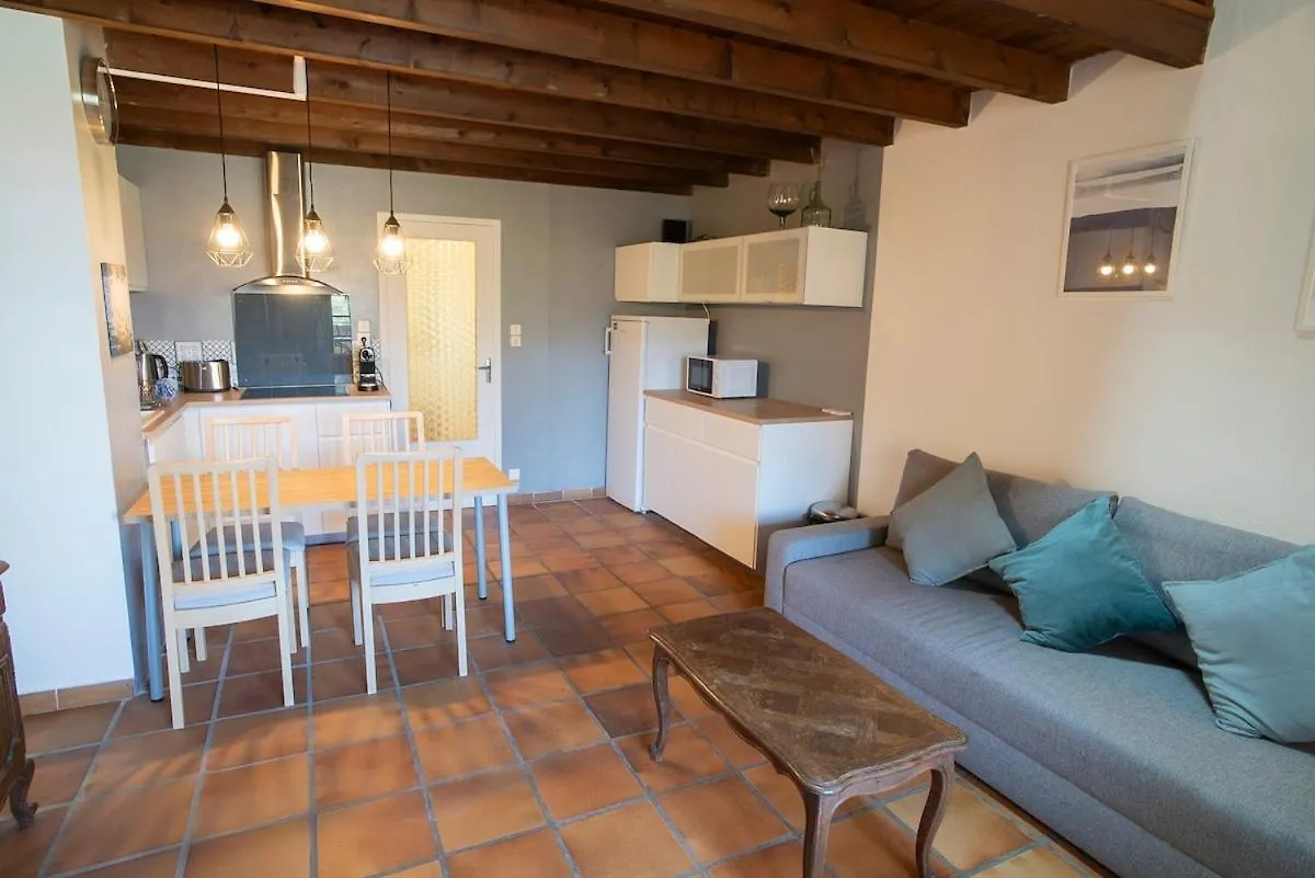 T2 Giens-Les-Plages Hyeres