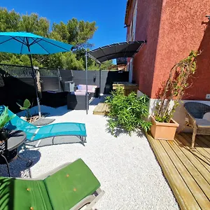  Appartement L'instant - Bord De - Avec Grand Jardin A La Capte